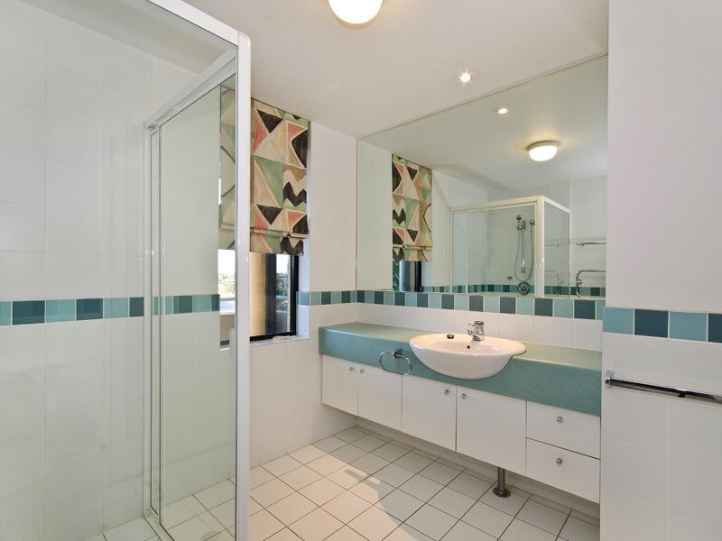 24/222 Bowen Terrace, New Farm QLD 4005