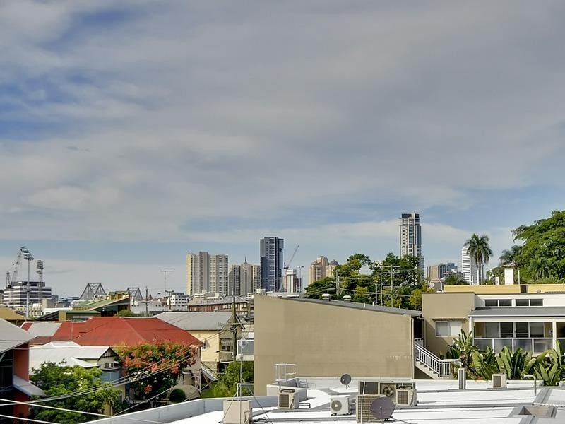 1607/141 Campbell Street, Bowen Hills QLD 4006