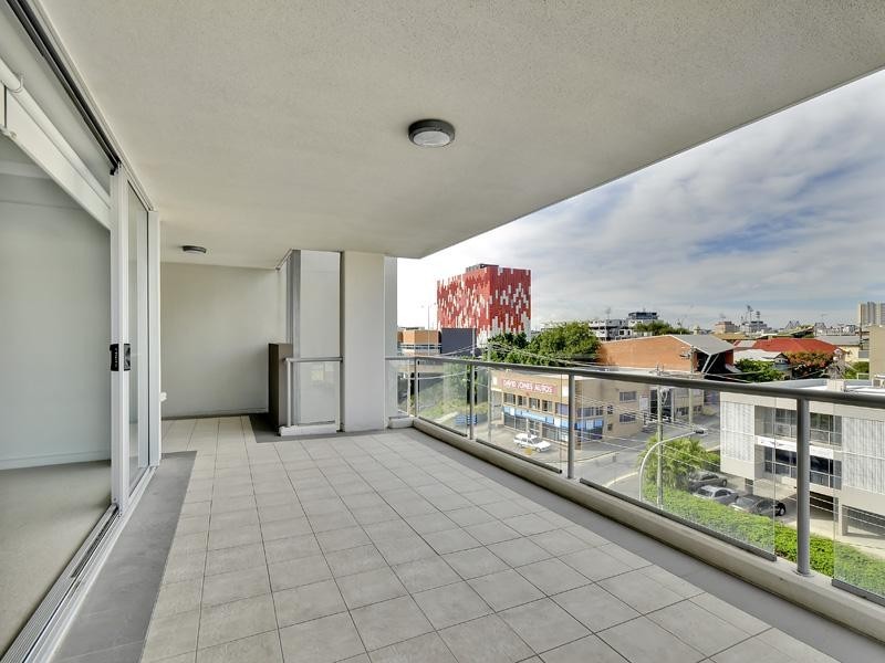 1607/141 Campbell Street, Bowen Hills QLD 4006