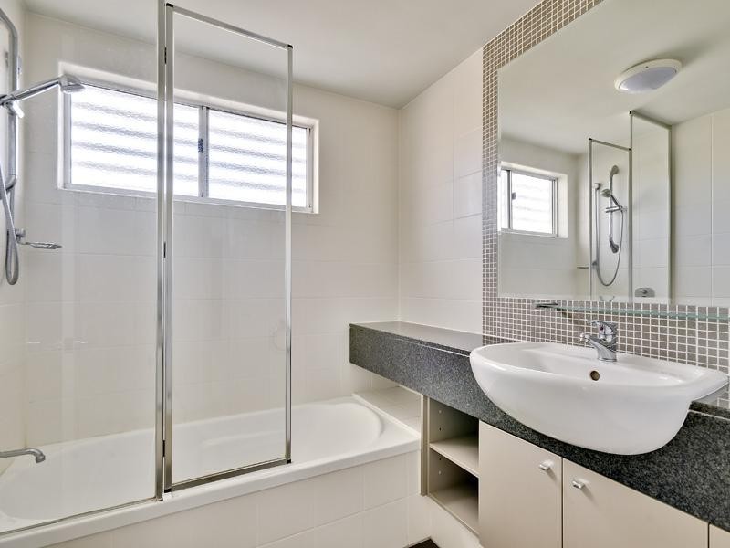 1607/141 Campbell Street, Bowen Hills QLD 4006