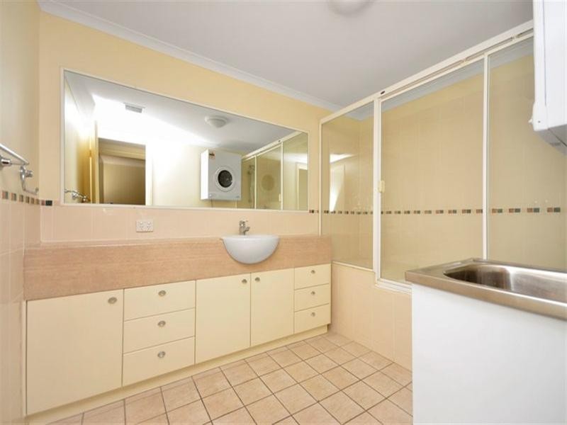 10/15 Newstead Avenue, Newstead QLD 4006