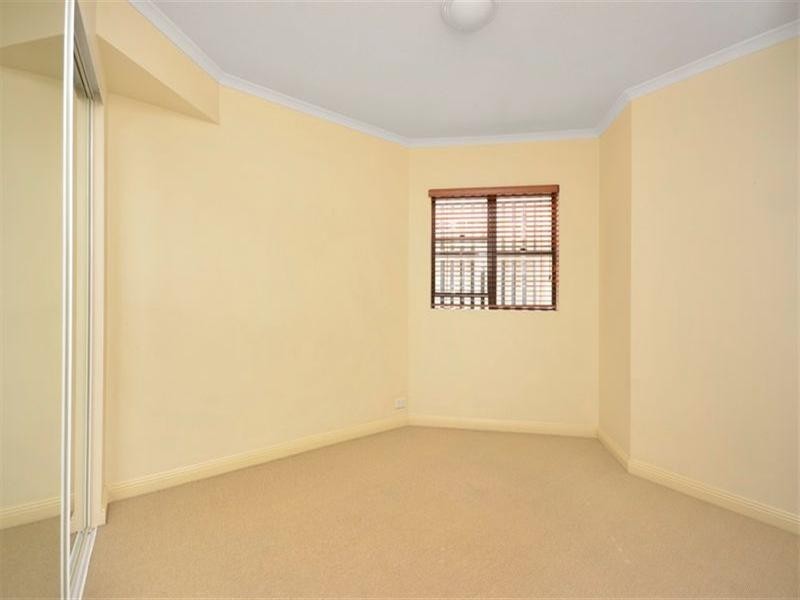 10/15 Newstead Avenue, Newstead QLD 4006