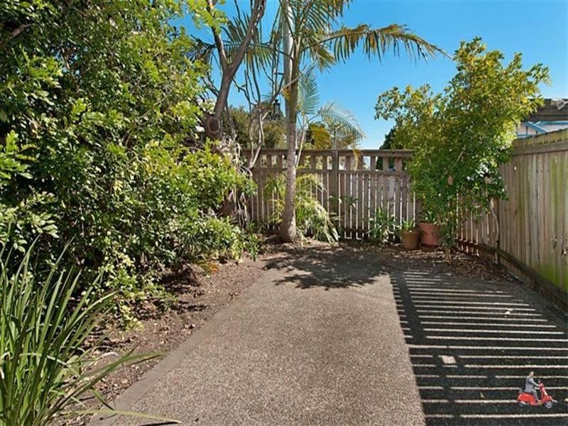 5/147 Merthyr Road, New Farm QLD 4005