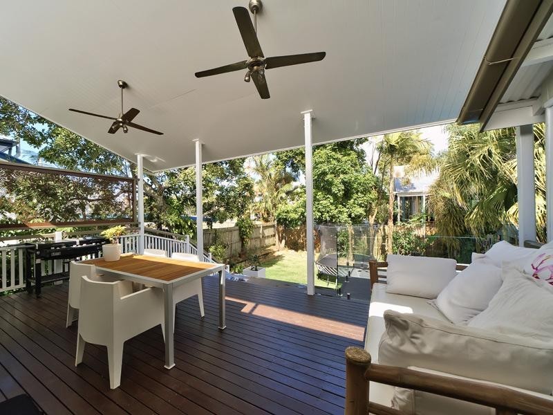 15 Beeston Street, New Farm QLD 4005