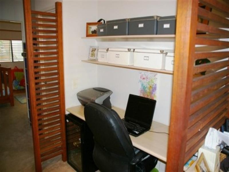 4/31 Helen Street, Teneriffe QLD 4005