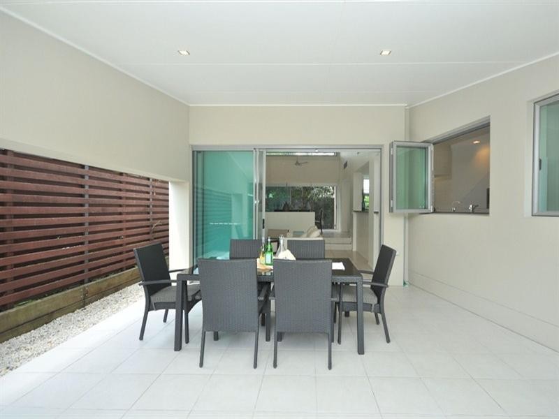 14 Hopetoun Way, New Farm QLD 4005