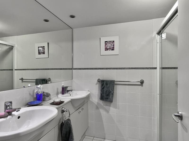 420/100 Bowen Terrace, Fortitude Valley QLD 4006