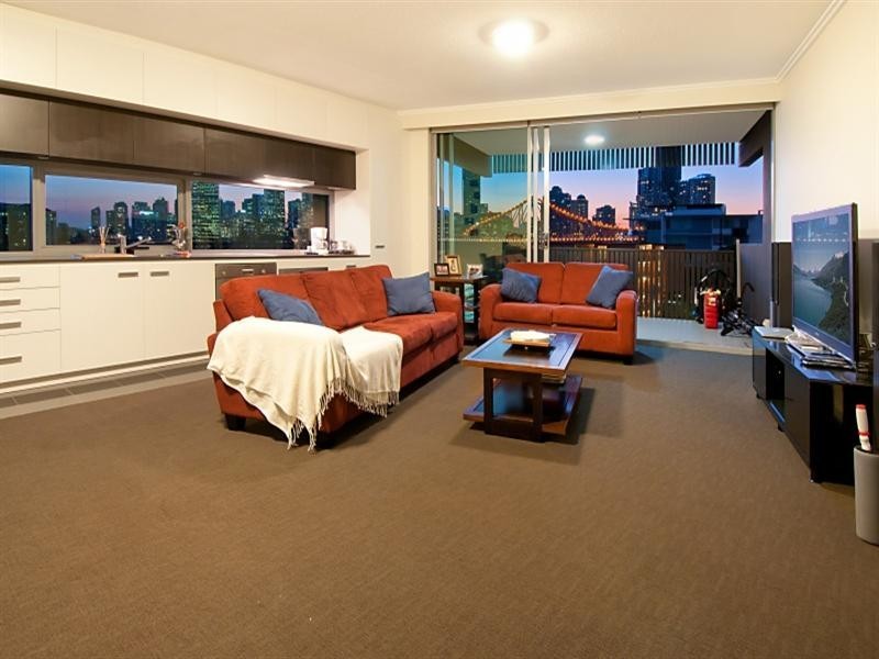 25/75 Barker Street, New Farm QLD 4005