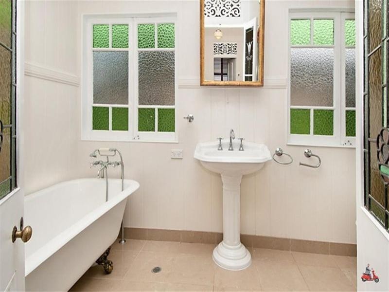 19 Parish Street, Spring Hill QLD 4000