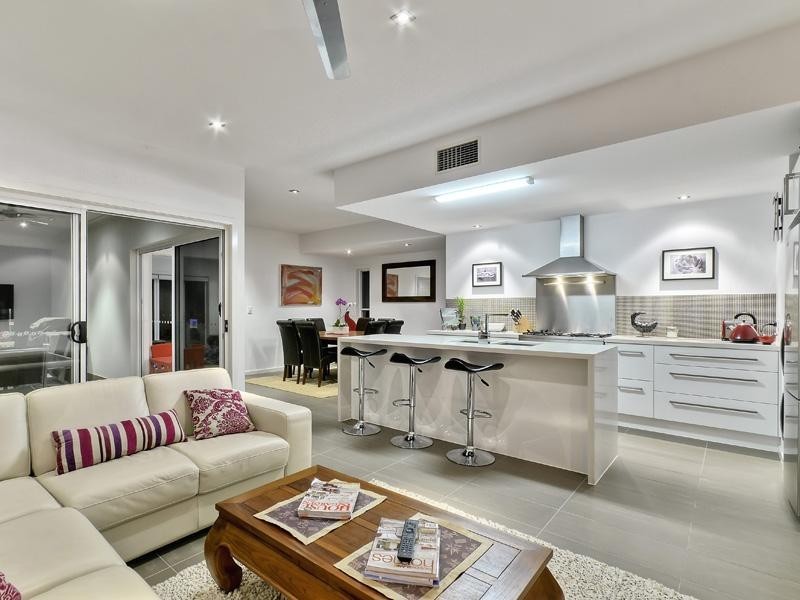 47 Trafalgar Street, Morningside QLD 4170