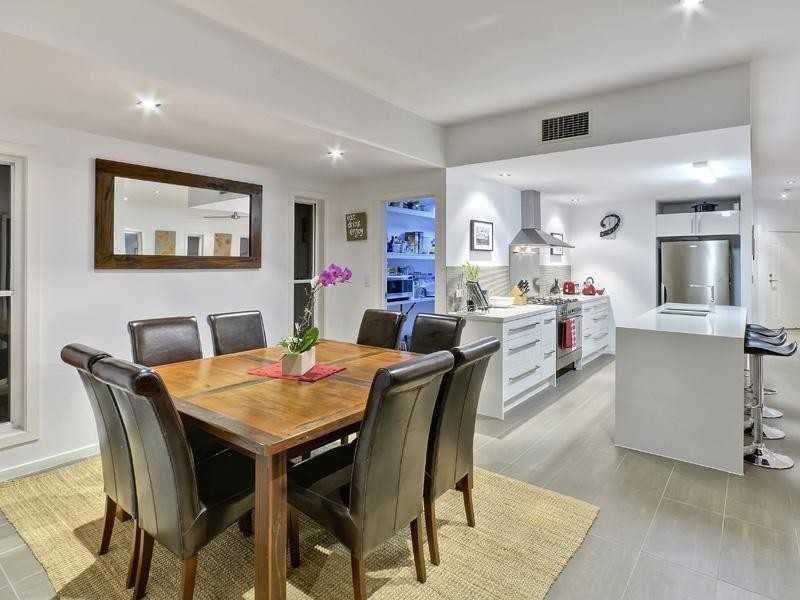 47 Trafalgar Street, Morningside QLD 4170