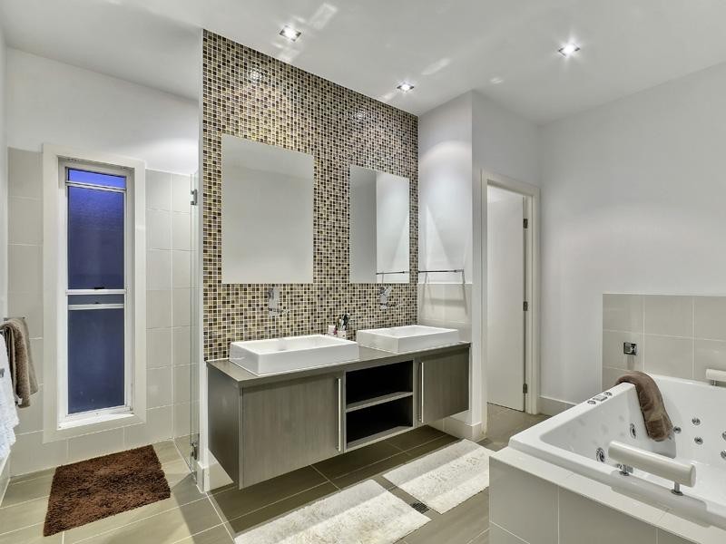 47 Trafalgar Street, Morningside QLD 4170