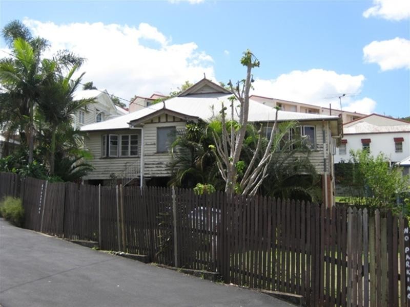 5 Cintra Road, Bowen Hills QLD 4006