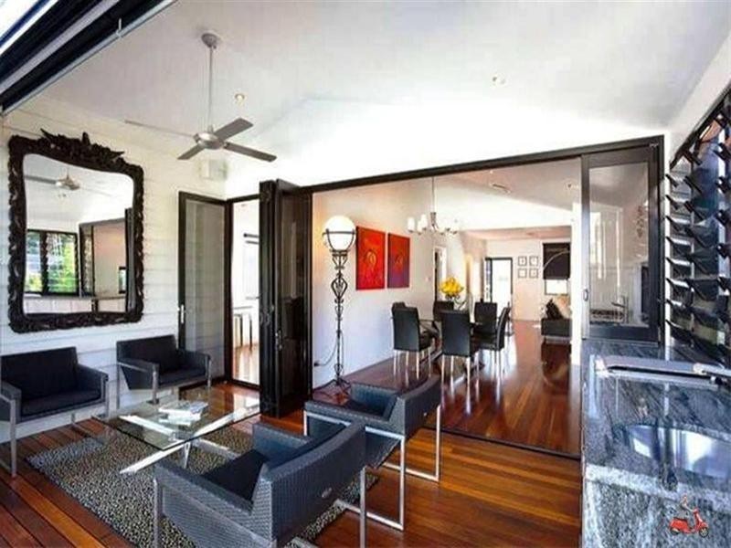 4 Hipwood Street, Spring Hill QLD 4000