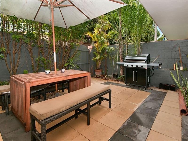 1/18 Griffith Street, New Farm QLD 4005