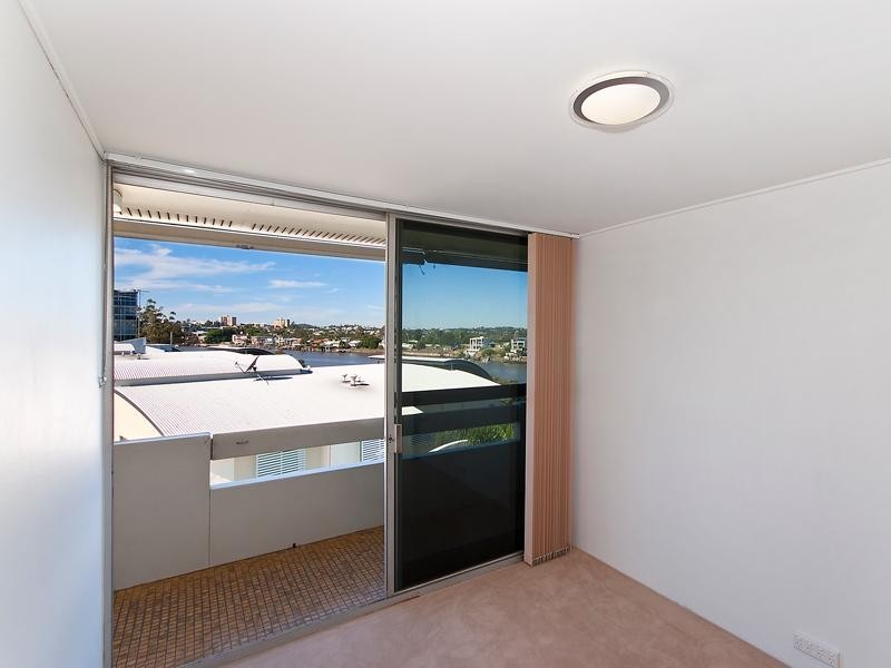 24/128 Oxlade Drive, New Farm QLD 4005