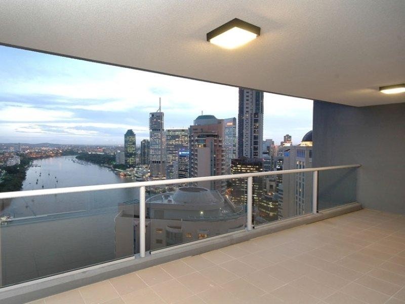30 Macrossan Street, Brisbane QLD 4000