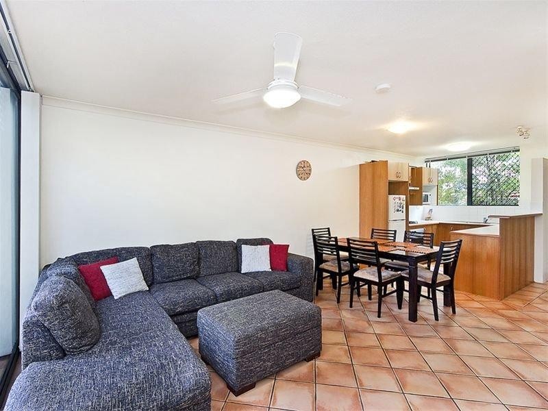 27 Hamley, Wooloowin QLD 4030