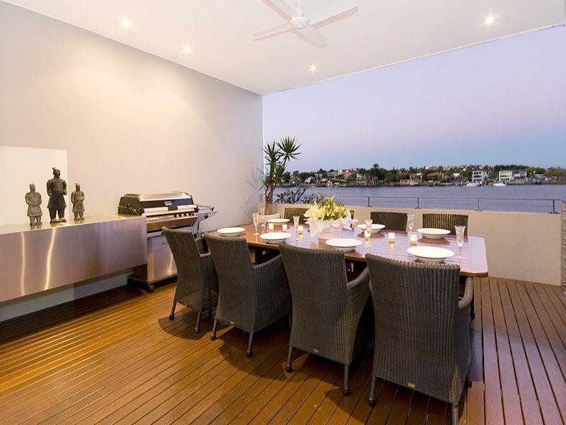 55 Macquarie Street, Teneriffe QLD 4005