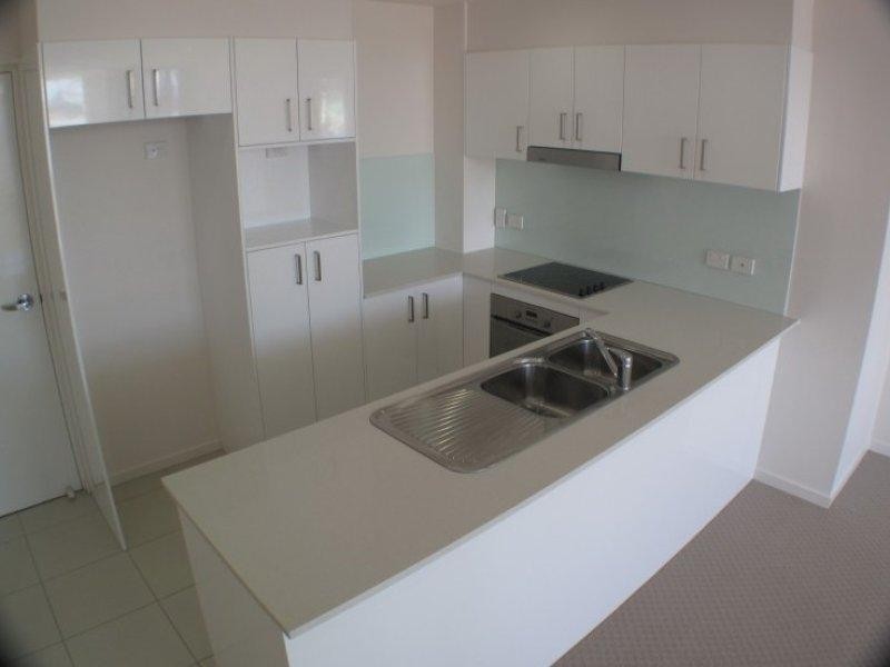 308/20 Playfield Street, Chermside QLD 4032