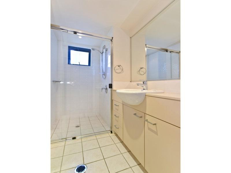 601/21 Patrick Lane, Toowong QLD 4066