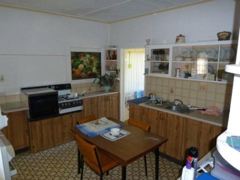 12 Piddington Street, Ashgrove QLD 4060