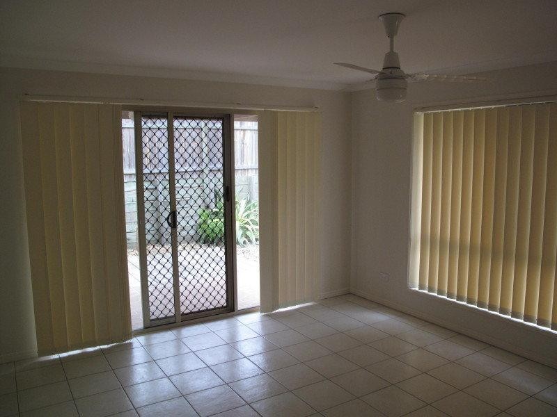 7 Innes Close, Parkinson QLD 4115