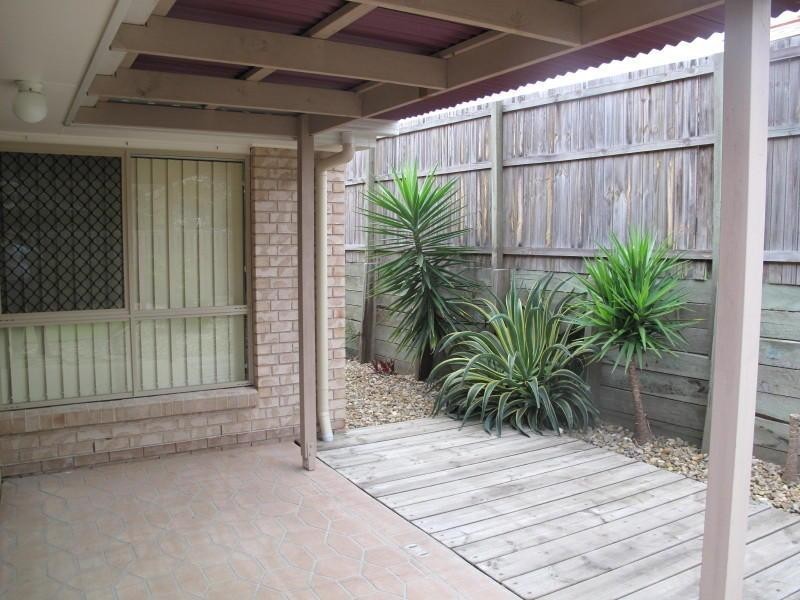 7 Innes Close, Parkinson QLD 4115