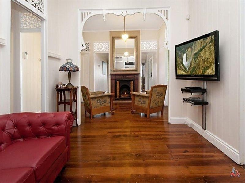 19 Parish Street, Spring Hill QLD 4000