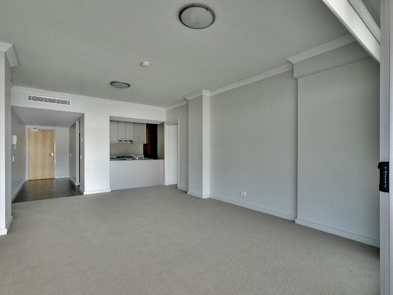 1607/141 Campbell Street, Bowen Hills QLD 4006