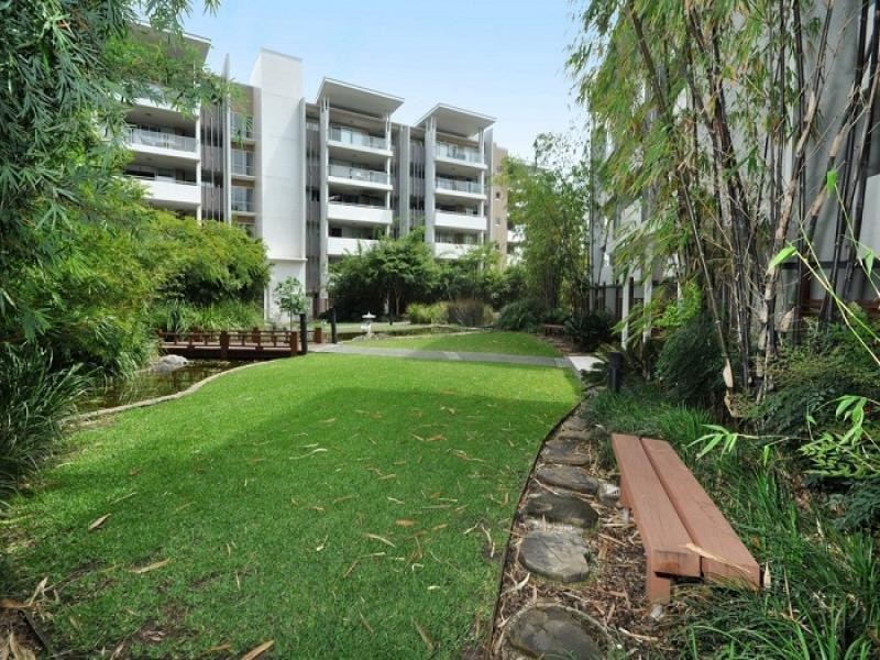 1607/141 Campbell Street, Bowen Hills QLD 4006