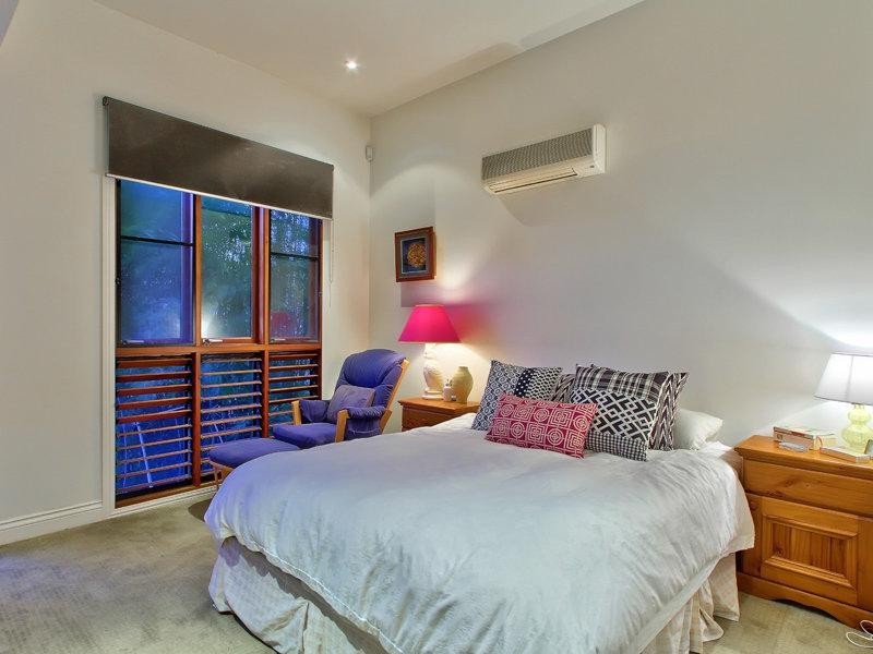 17 Locke Street, New Farm QLD 4005