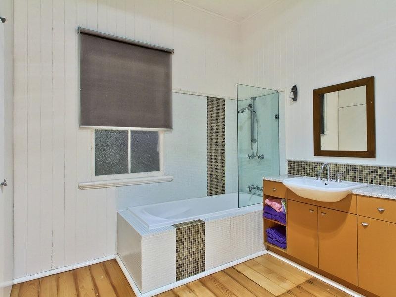 17 Locke Street, New Farm QLD 4005