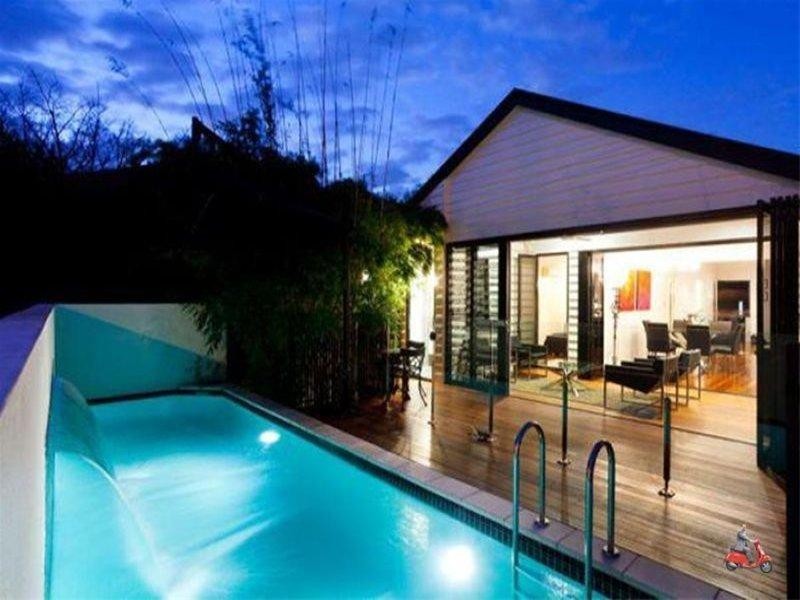 4 Hipwood Street, Spring Hill QLD 4000