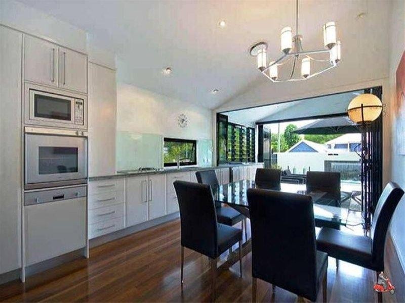 4 Hipwood Street, Spring Hill QLD 4000