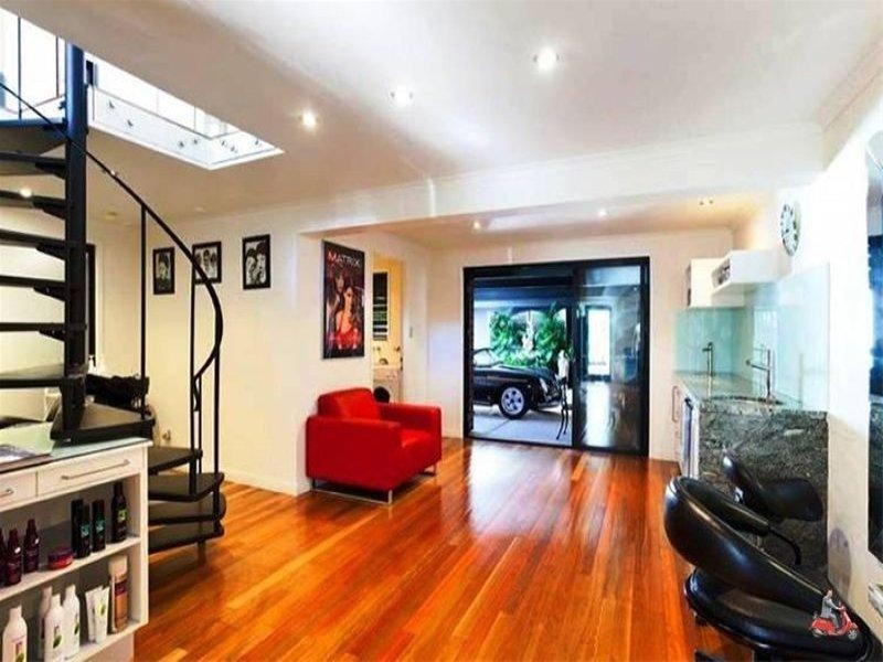 4 Hipwood Street, Spring Hill QLD 4000