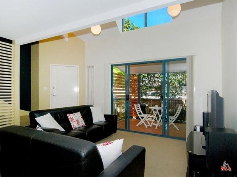 3/58 York Parade, Spring Hill QLD 4000