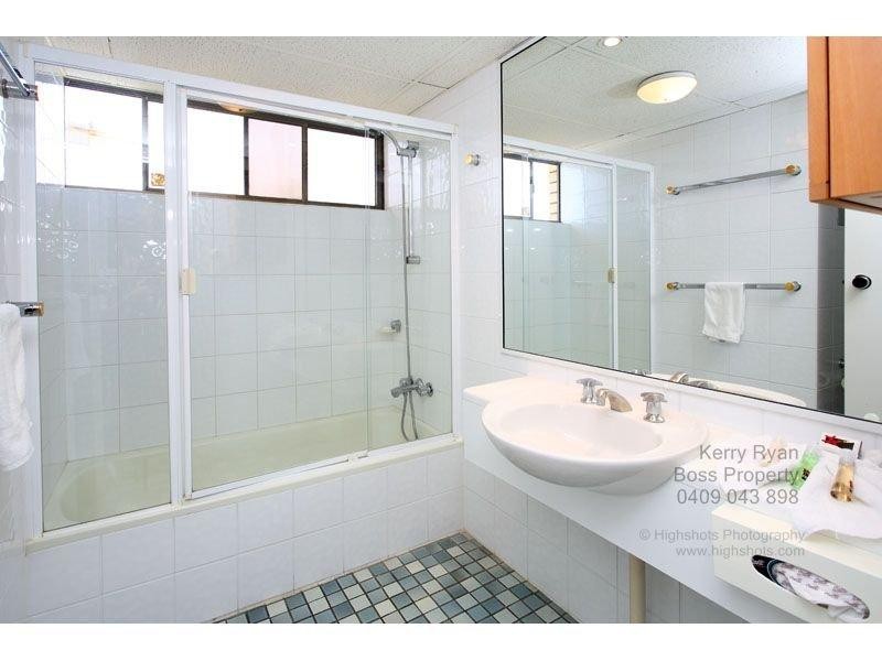 32 Leichhardt Street, Spring Hill QLD 4000