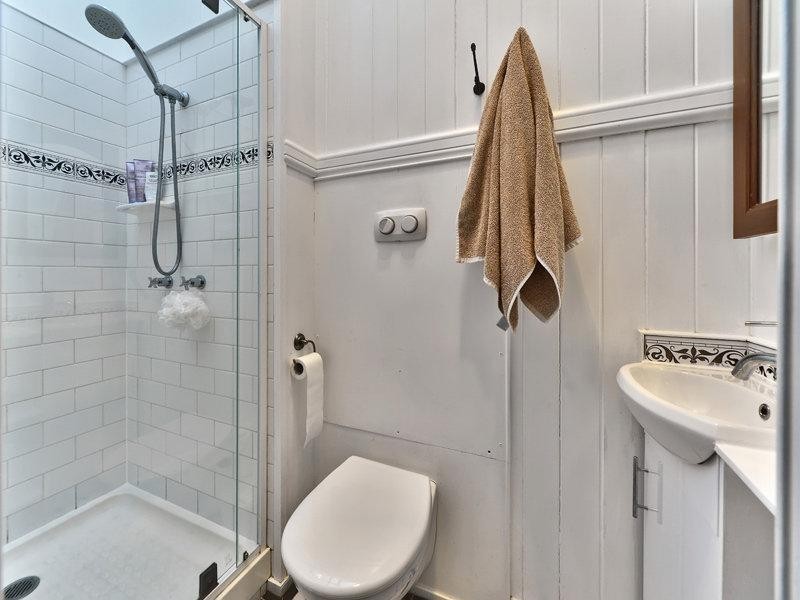 15 Beeston Street, New Farm QLD 4005