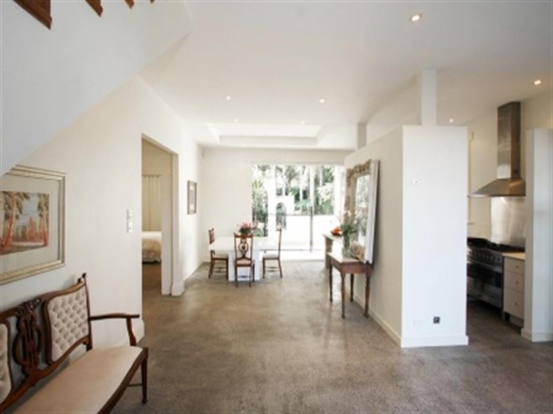 3 Hipwood Street, Spring Hill QLD 4000