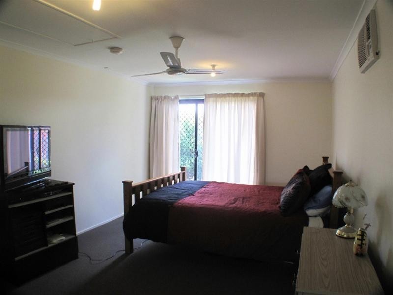 14 Lawn Terrace, Capalaba QLD 4157