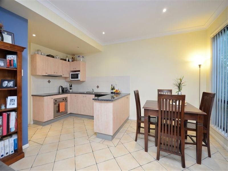 1/9 Bennett Street, Toowong QLD 4066