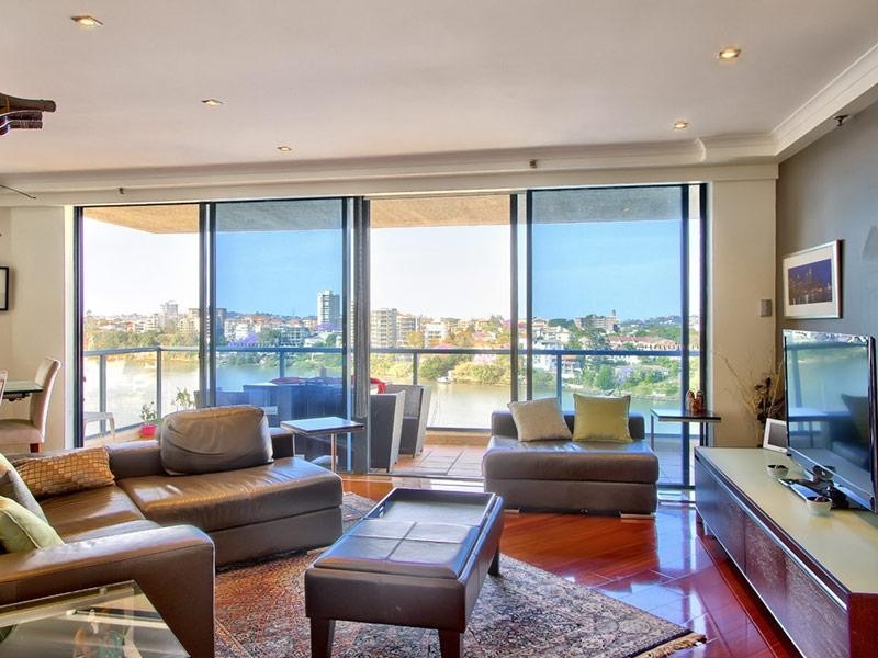 56/42 Ferry Street, Kangaroo Point QLD 4169