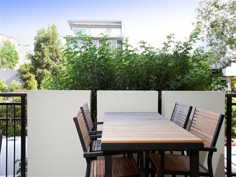 6/1 Newstead Avenue, Newstead QLD 4006