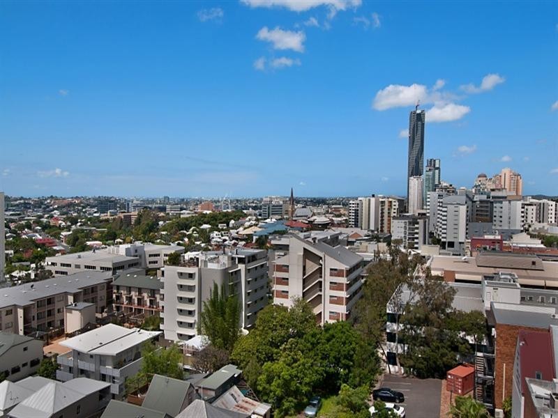 32 Leichhardt Street, Spring Hill QLD 4000