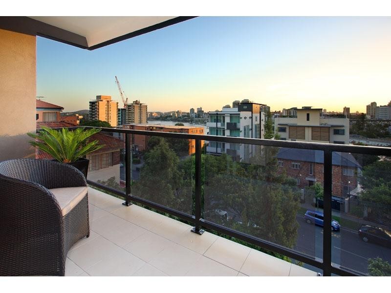 10/24 Moray Street, New Farm QLD 4005