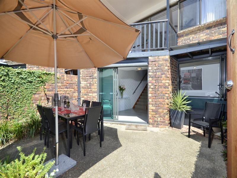 1/12 Griffith Street, New Farm QLD 4005