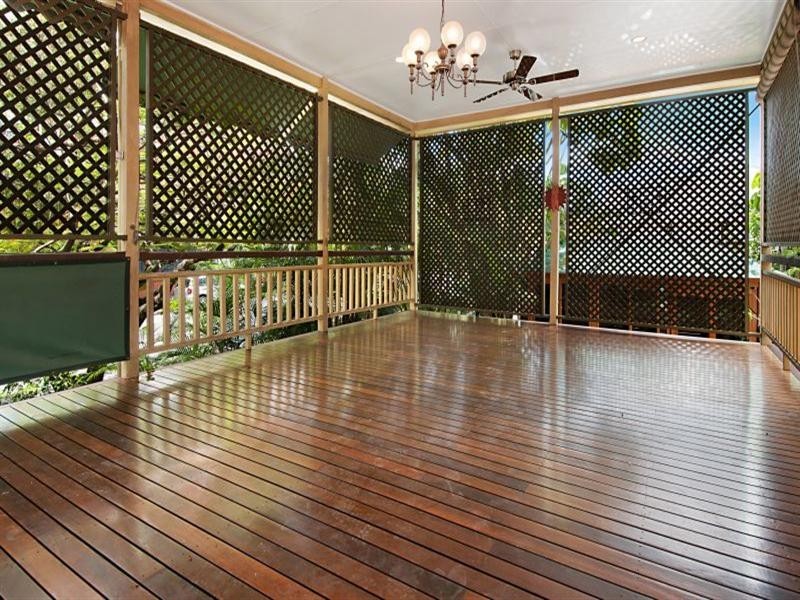 2 Hazlewood Street, New Farm QLD 4005