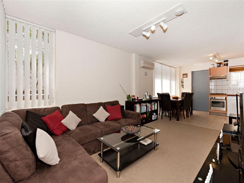 1/25 Sydney Street, New Farm QLD 4005