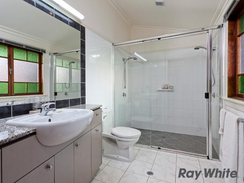 70 Kennigo Street, Spring Hill QLD 4000